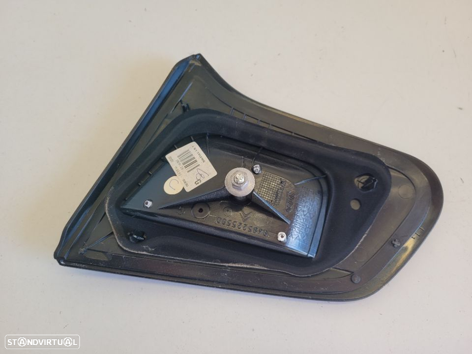 Farolim da mala esquerdo Citroen C3 89090139 2009-2013 - 2