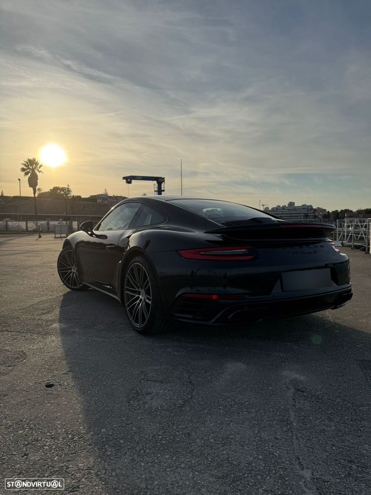 Porsche 911 (991) Turbo S PDK - 4