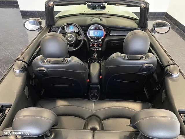 MINI Cabrio Cooper Auto - 21