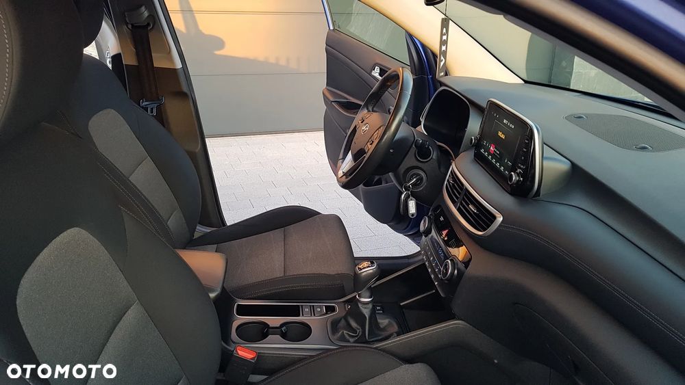 Hyundai Tucson 1.6 GDI BlueDrive Design 2WD - 21