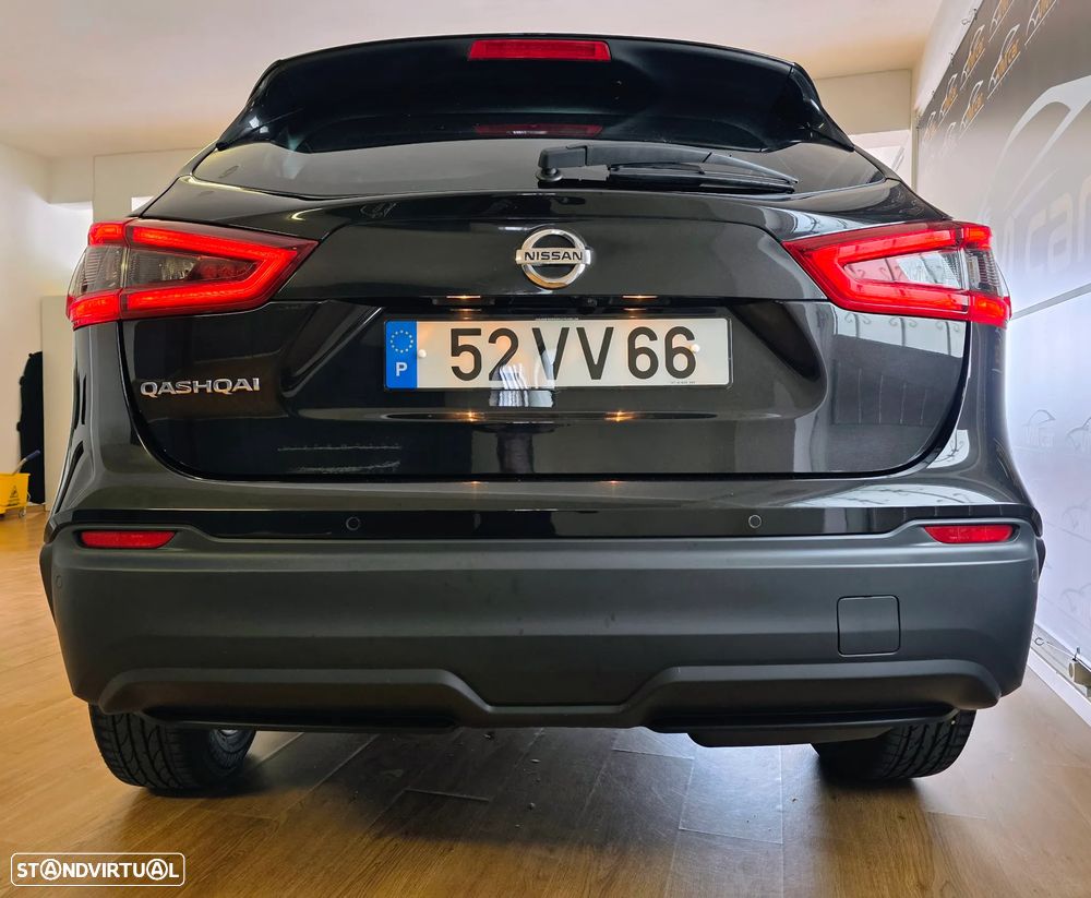 Nissan Qashqai 1.5 dCi N-Connecta - 12