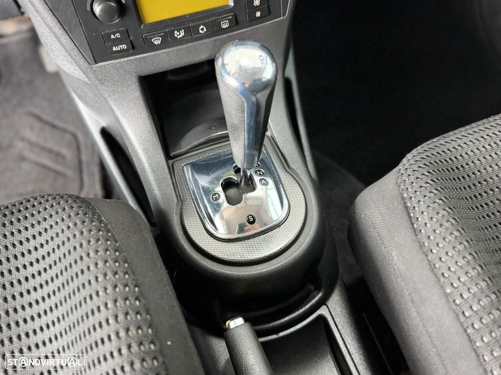 Citroën C4 1.6 e-HDi Exclusive CMP6 - 12