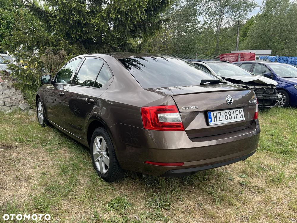 Skoda Octavia 1.5 TSI ACT Ambition - 8