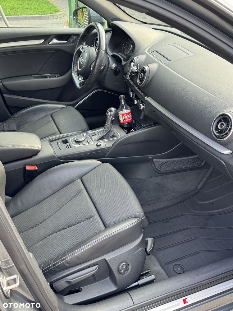 Audi A3 Sportback 1.8 TFSI Ambition S tronic - 25