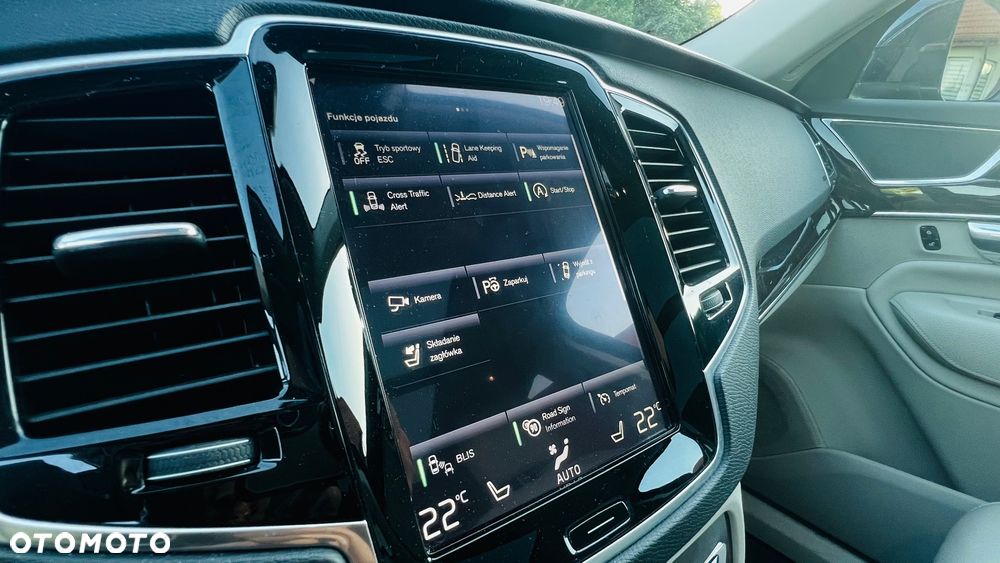 Volvo XC 90 - 26