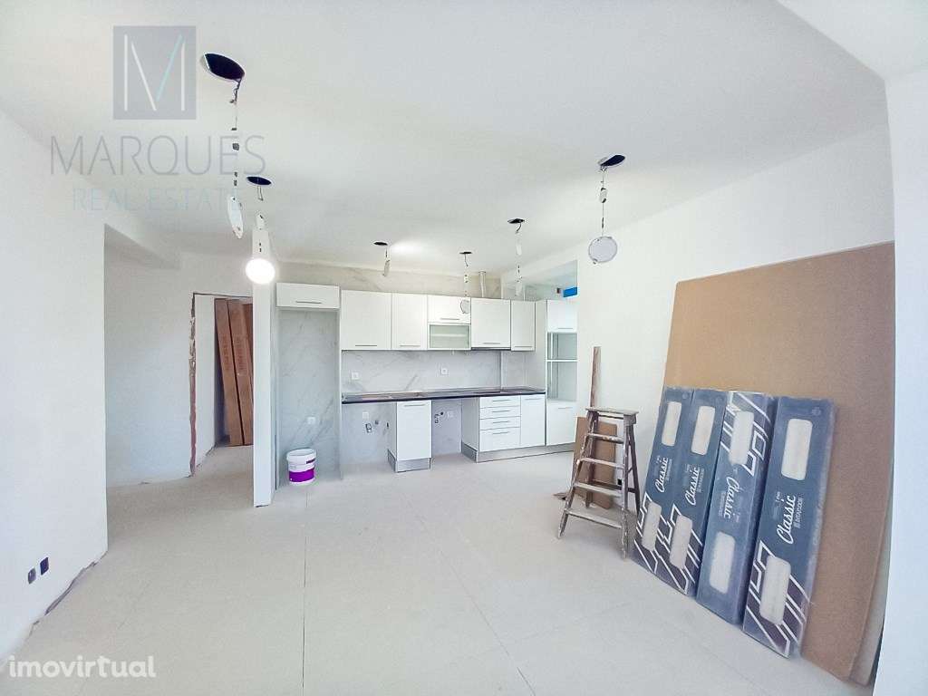 Apartamento T4 no Laranjeiro - Grande imagem: 3/20