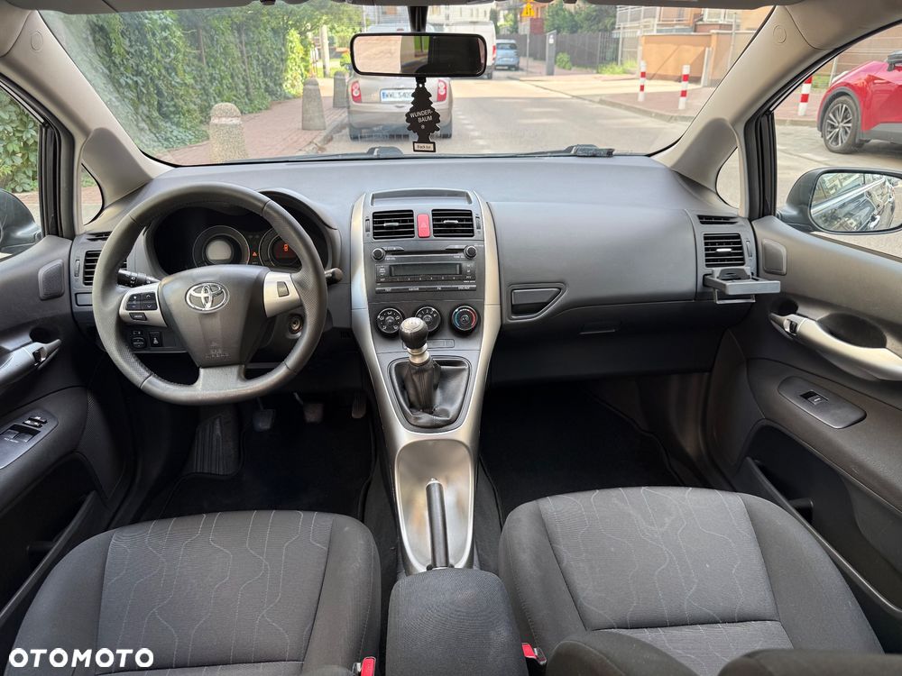 Toyota Auris 1.4 D-4D Life - 12