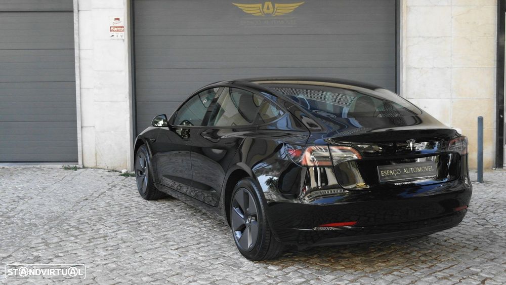Tesla Model 3 Long Range Tração Traseira - 11