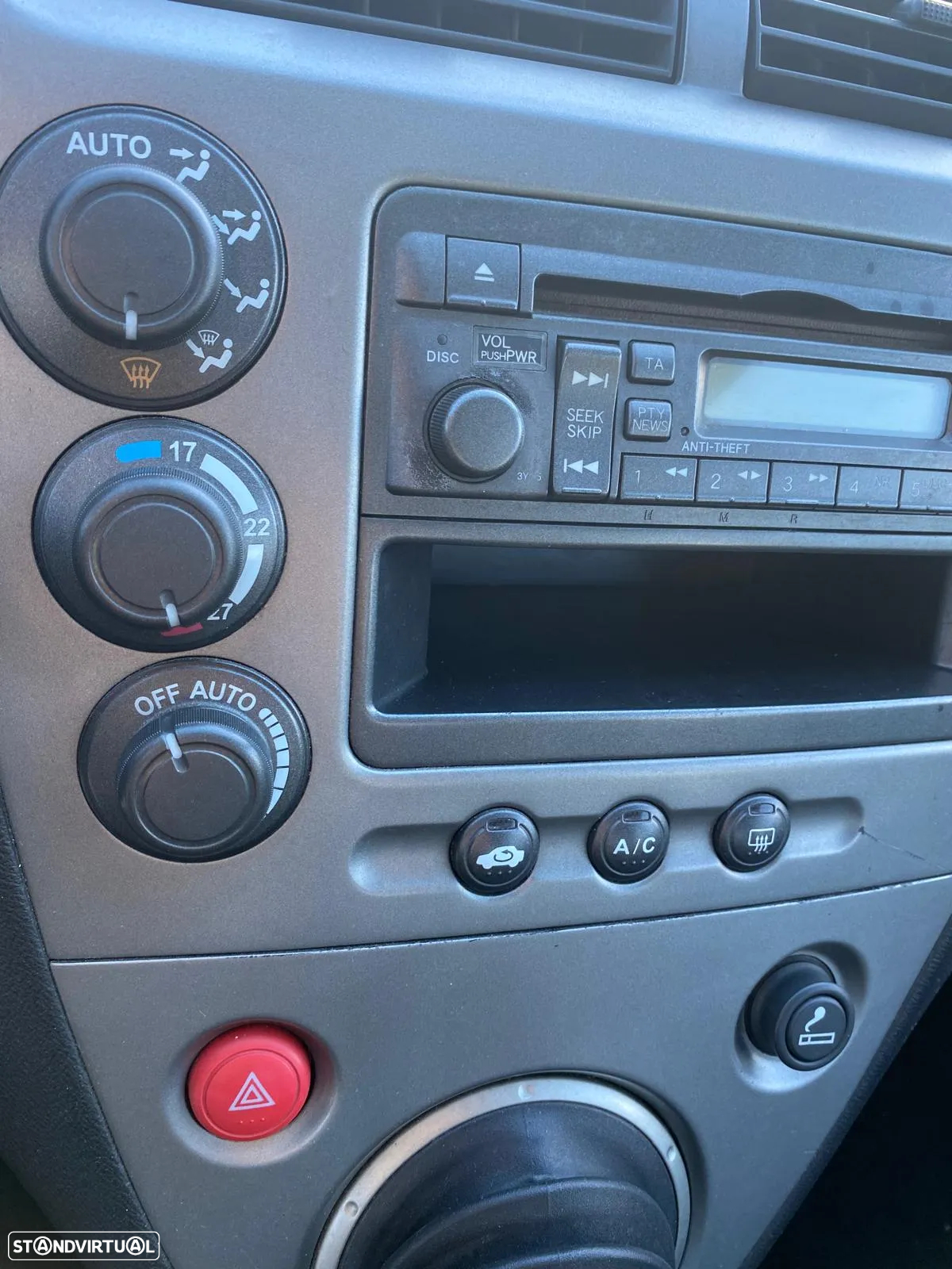 Honda Civic 1.7 CTDi ES Exclusive Hi-Tech - 9