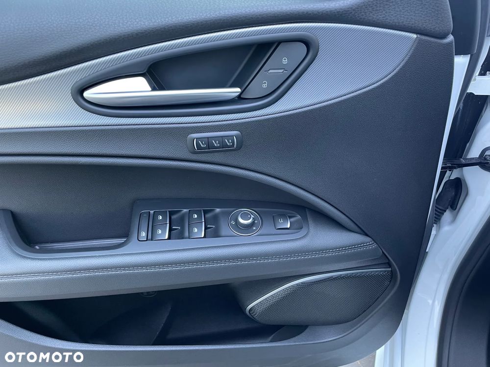 Alfa Romeo Stelvio 2.0 Turbo Veloce Q4 - 21