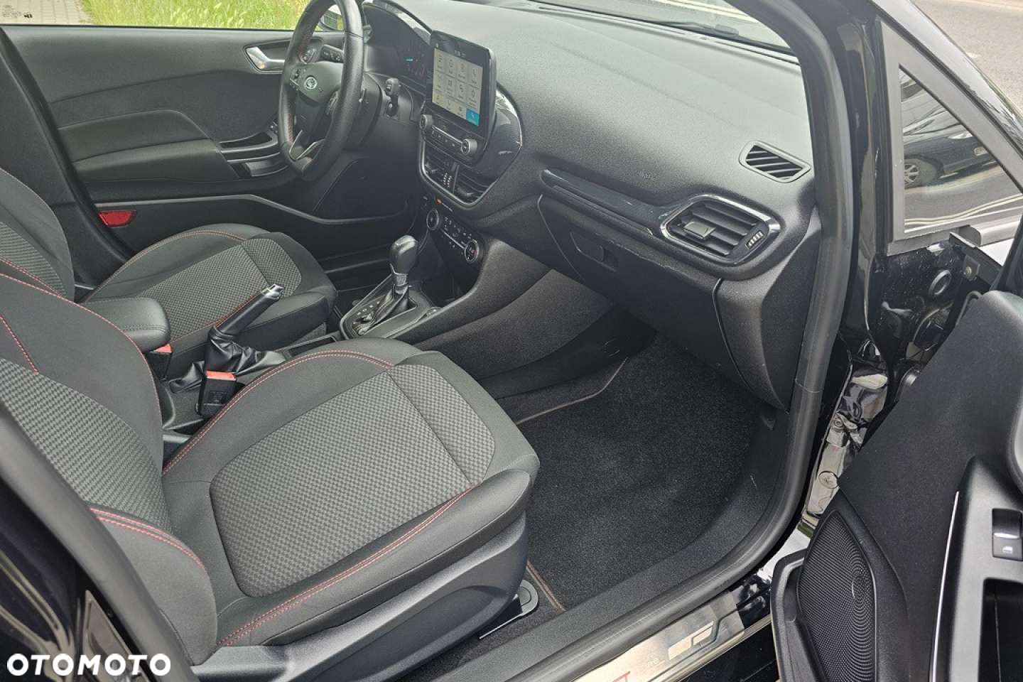 Ford Fiesta - 20