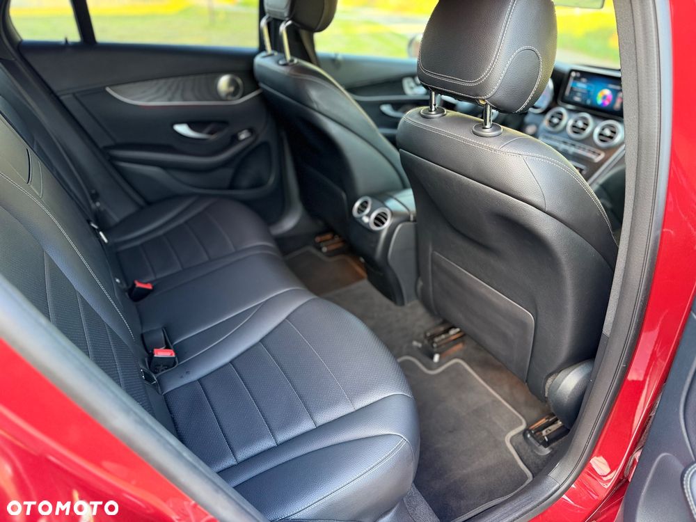 Mercedes-Benz GLC 220 d 4-Matic - 33