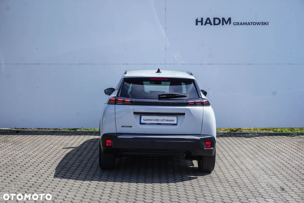 Peugeot 2008 1.2 PureTech Allure S&S - 7