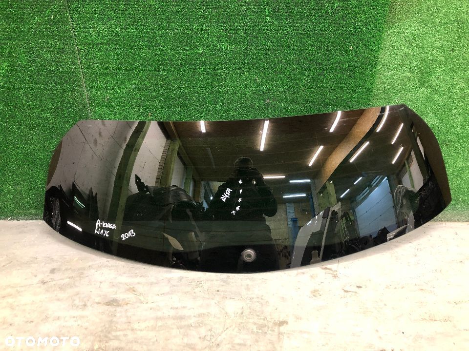 MERCEDES-BENZ W176 2013 SZYBA TYŁ TYLNA KLAPY BAGAŻNIKA