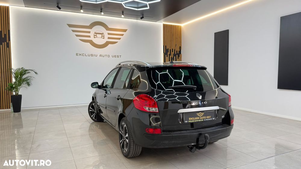 Renault Clio - 5