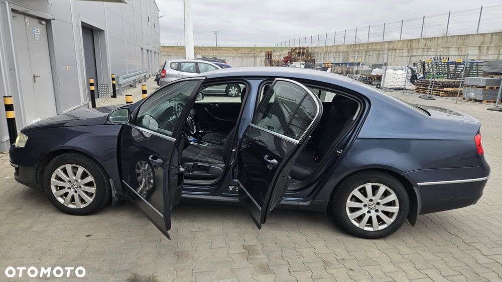 Volkswagen Passat 2.0 TDI DPF Comfortline - 7