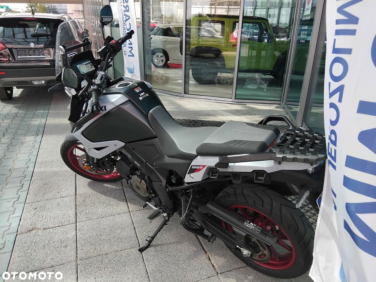 Suzuki DL - 3