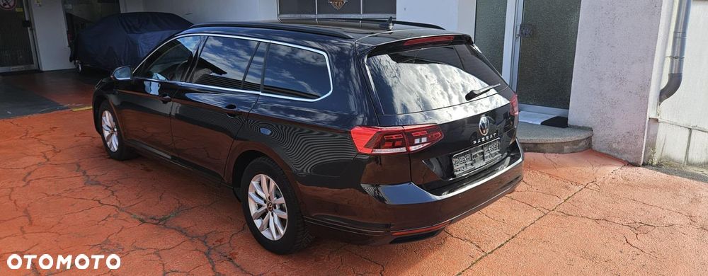 Volkswagen Passat 2.0 TDI SCR Style DSG - 6