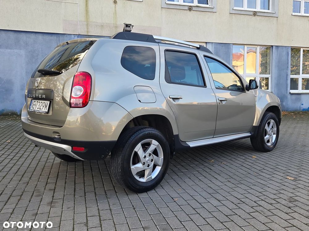 Dacia Duster 2011 photo 2