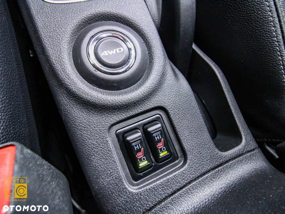 Mitsubishi Outlander 2.0 Instyle Navi 4WD CVT - 29