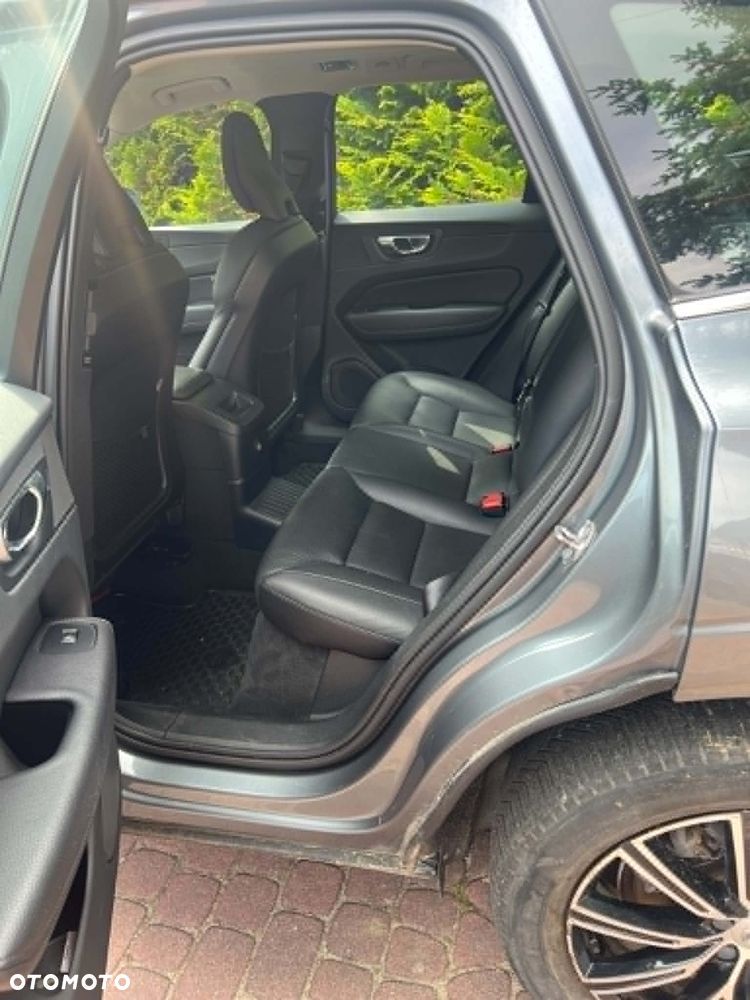 Volvo XC 60 - 6