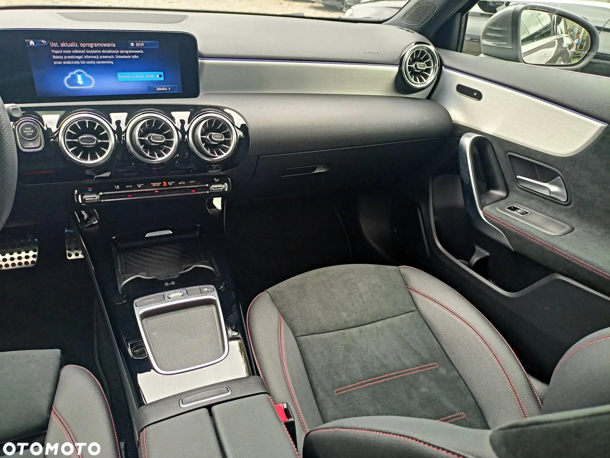 Mercedes-Benz Klasa A 200 AMG Line 7G-DCT - 17