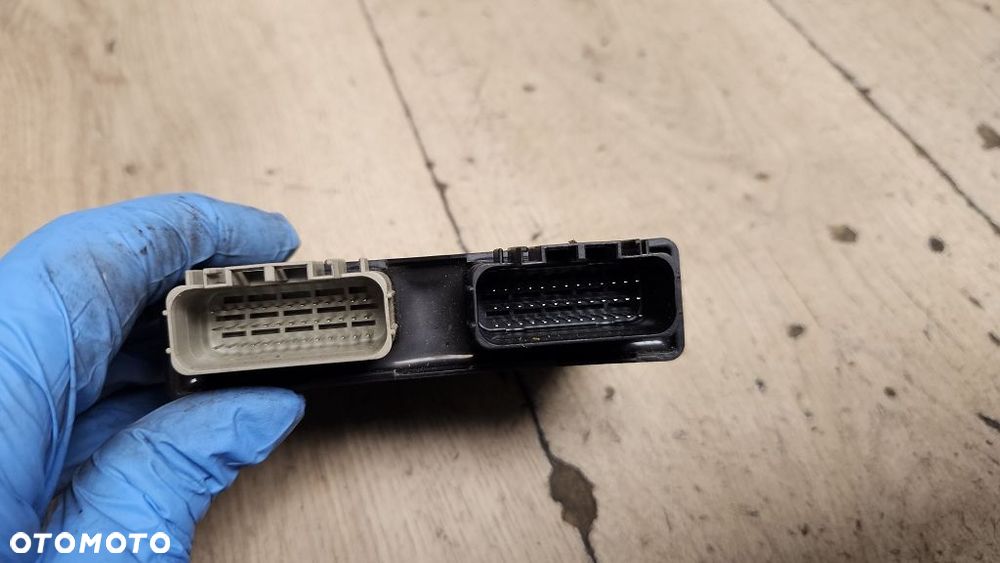Sterownik silnika ECU Kawasaki ZX10R (2011) 21175-0326  F8TG0371 - 5
