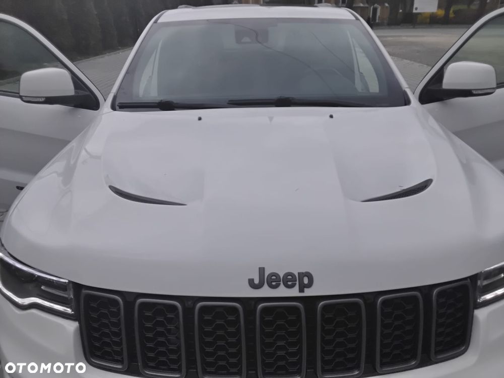 Jeep Grand Cherokee 5.7 V8 Summit - 5