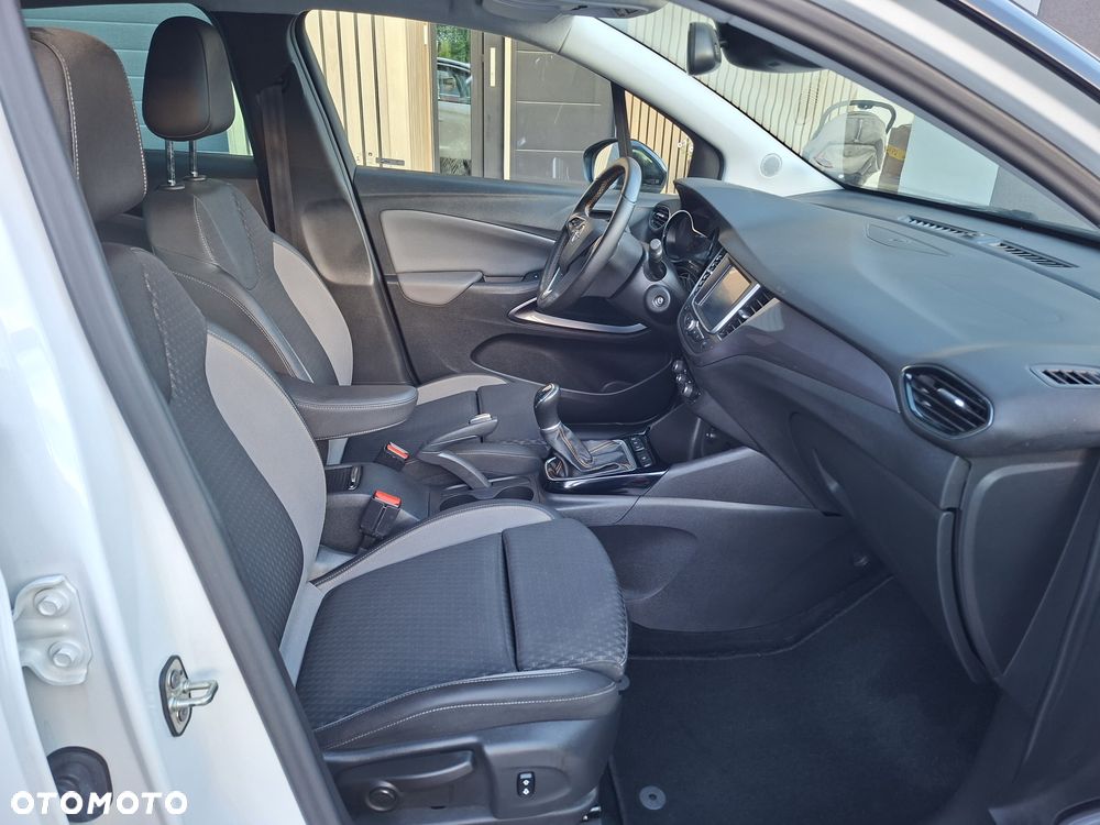 Opel Crossland X - 9