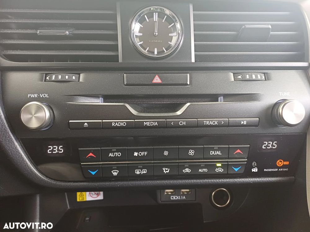 Lexus Seria RX 450h AWD Executive - 25