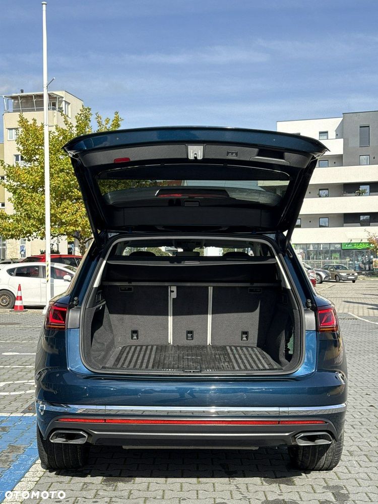 Volkswagen Touareg - 37