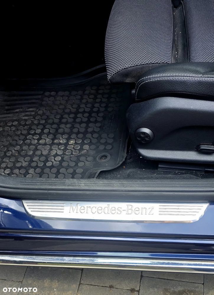 Mercedes-Benz Klasa C 180 Avantgarde - 13