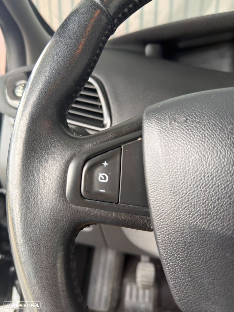 Renault Grand Scénic 1.5 dCi Bose Edition SS - 35