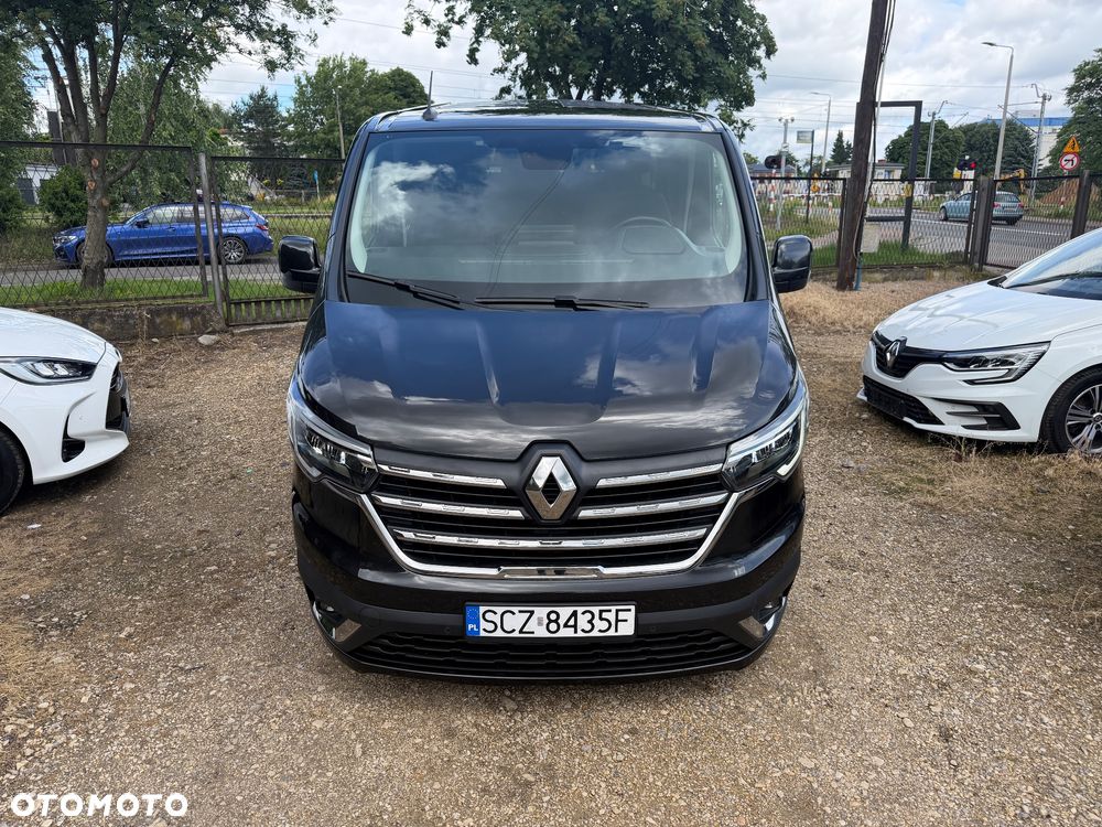 Renault Trafic 2.0 dCi EDC - 12