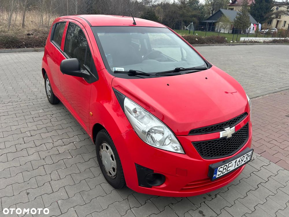 Chevrolet Spark 1.0 Base - 4