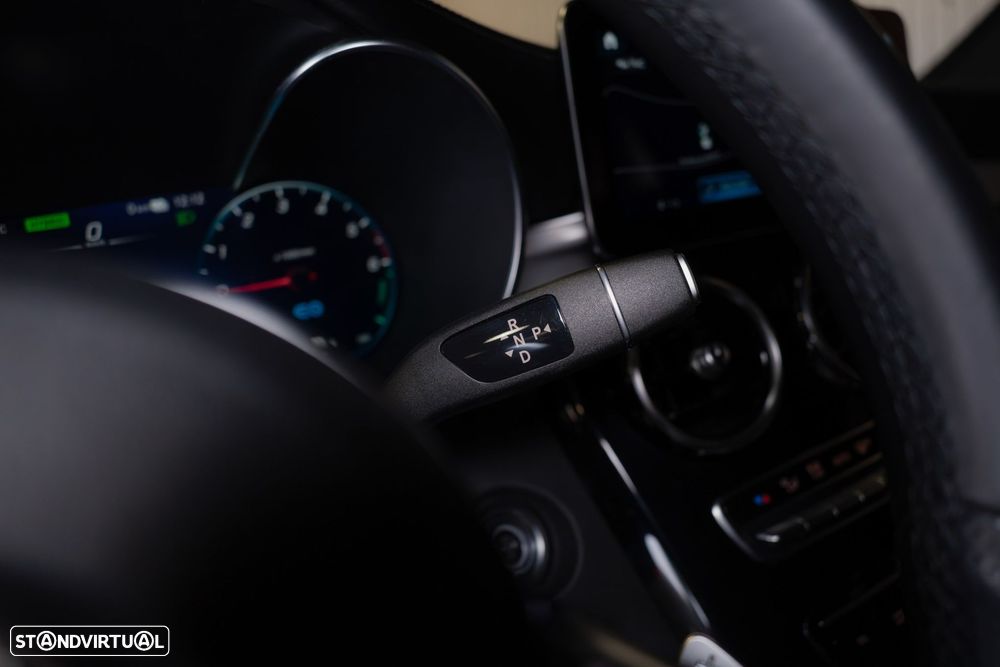 Mercedes-Benz GLC 300 de Coupe 4Matic 9G-TRONIC AMG Line - 39