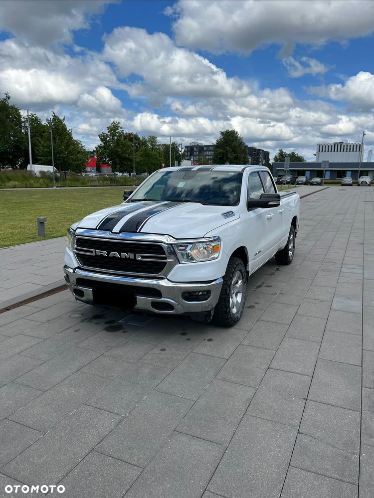 Dodge RAM - 1