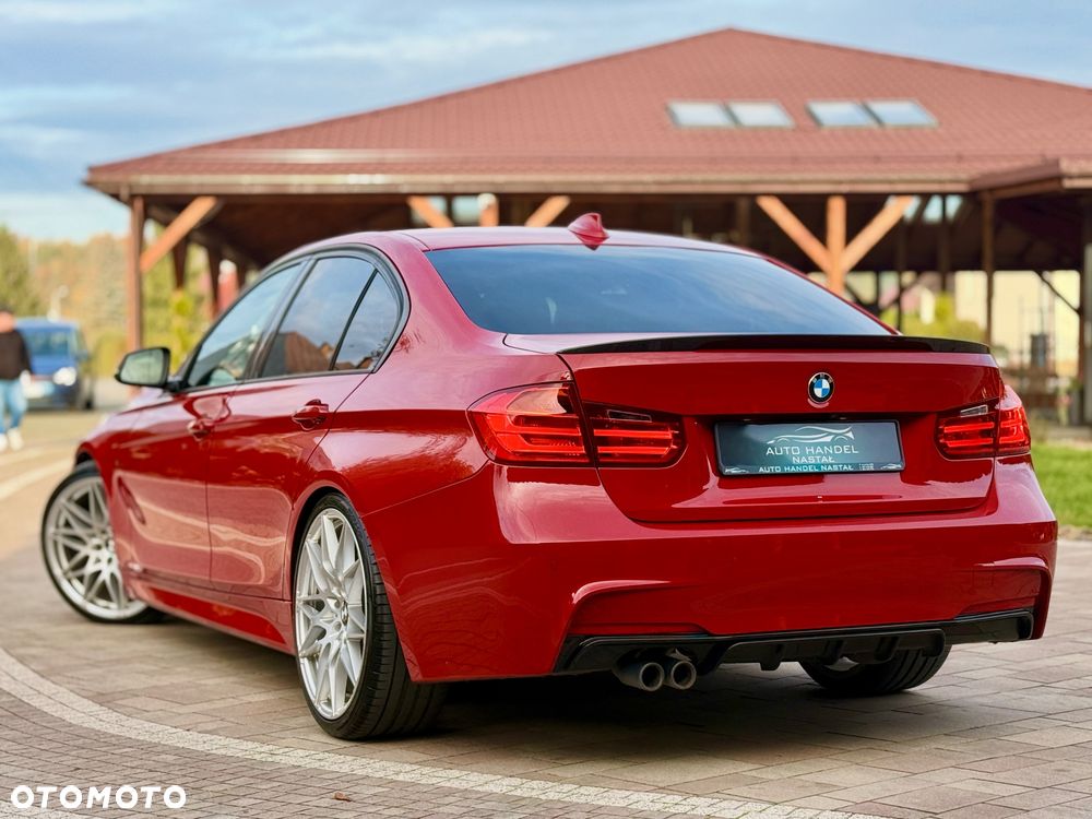 BMW Seria 3 325d M Sport - 17