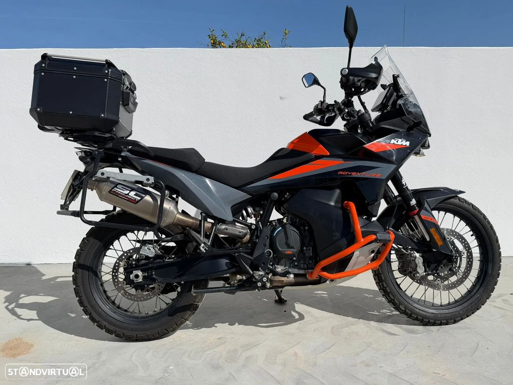 KTM 890 Adventure R - 1