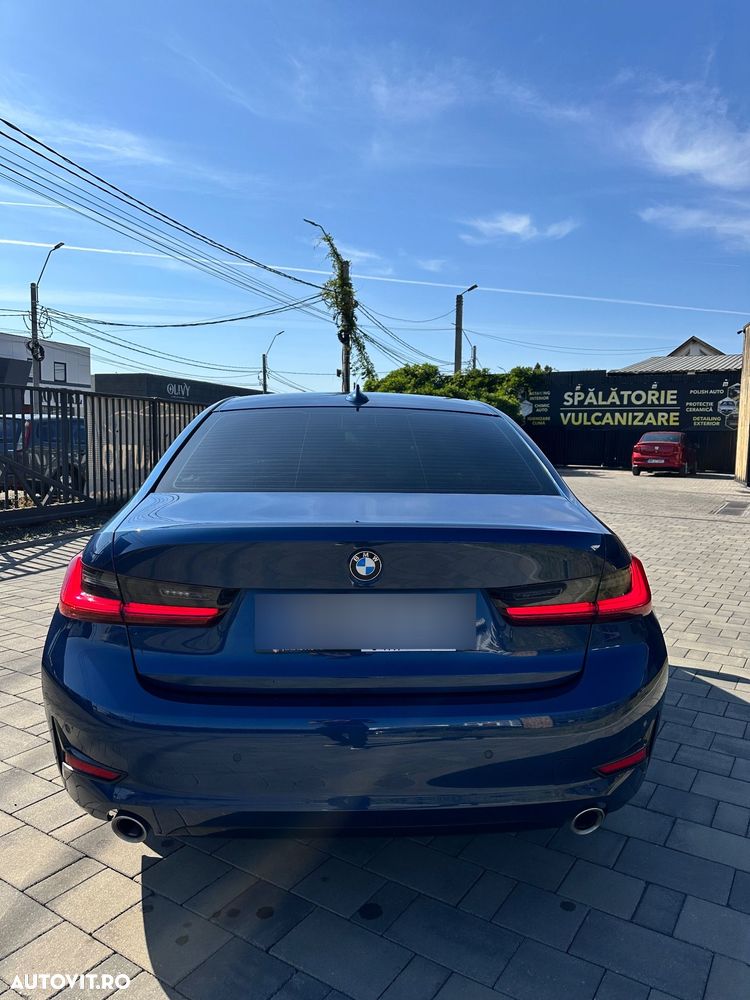 BMW Seria 3 318i Aut. Sport Line - 5