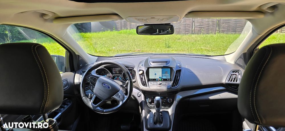 Ford Kuga 2.0 TDCi 4WD Powershift Vignale - 22