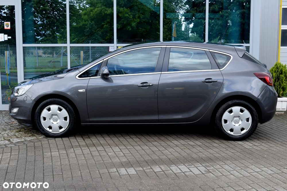Opel Astra 1.6 Enjoy - 15