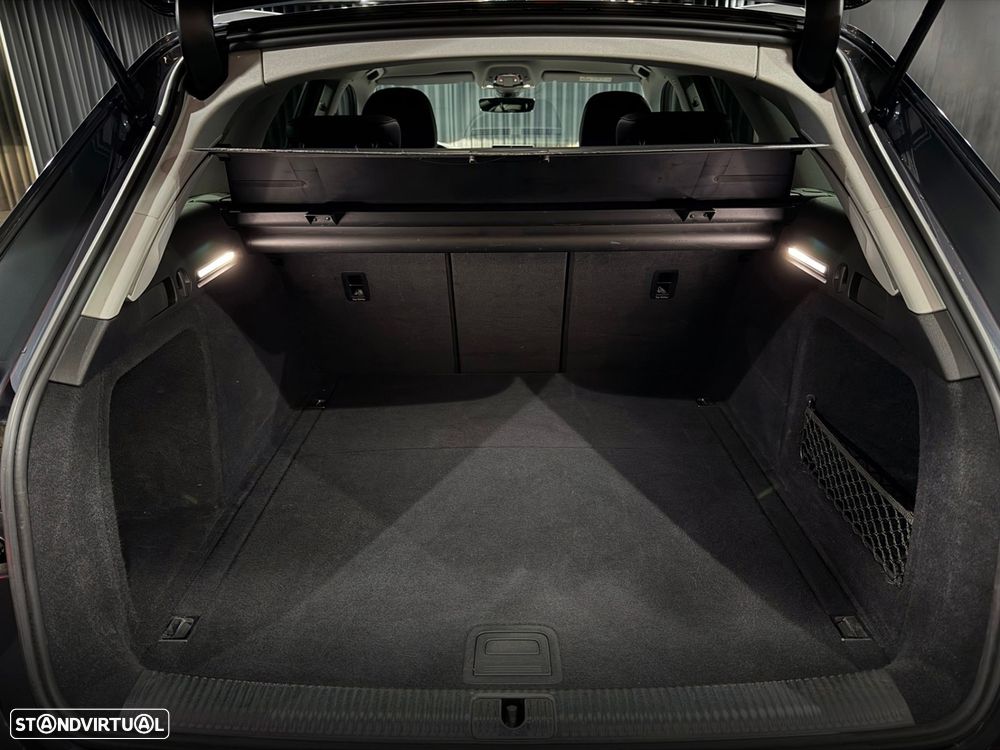 Audi A4 Avant 2.0 TDI ultra S tronic sport - 39