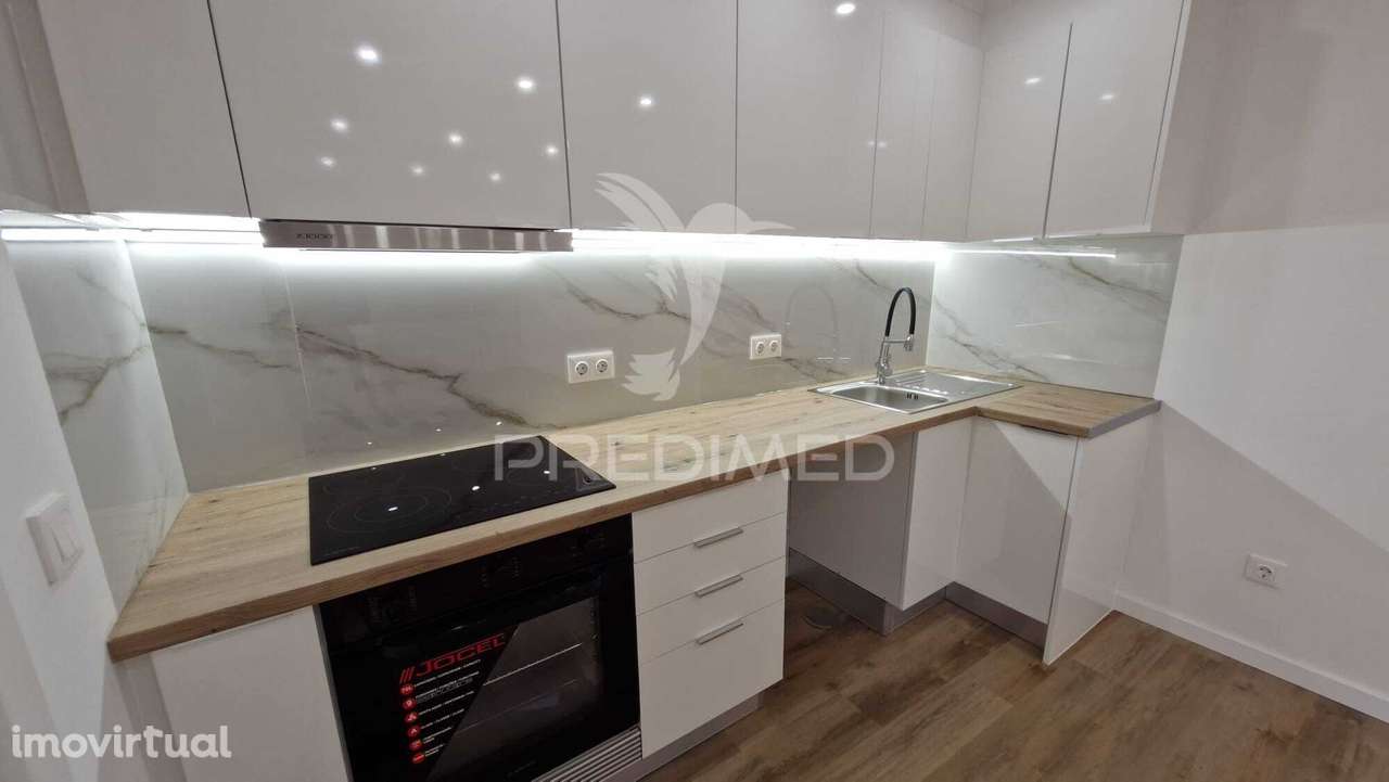 Moradia T1 totalmente remodelada e equipada para arrendamento - Grande imagem: 4/17