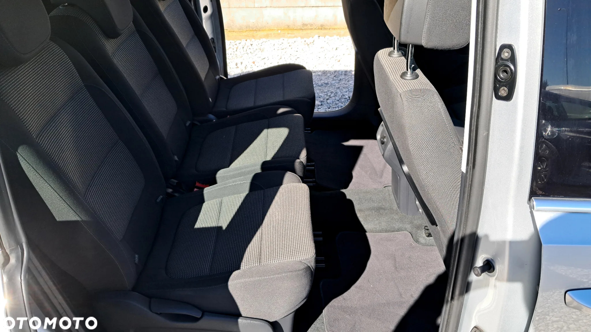 Volkswagen Sharan 2.0 TDI BlueMotion Technology Highline - 14