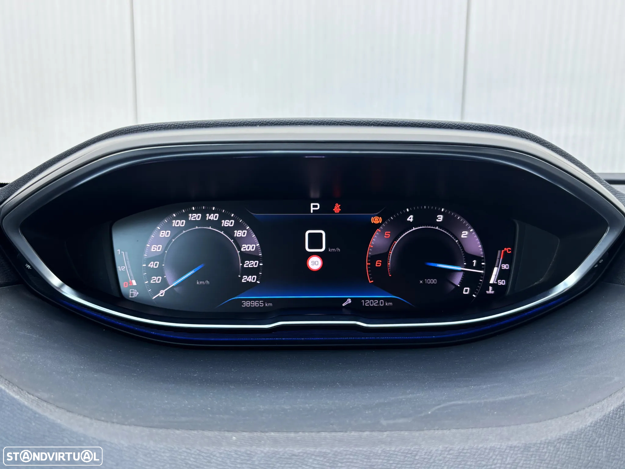 Peugeot 5008 1.5 BlueHDi Allure Pack EAT8 - 23