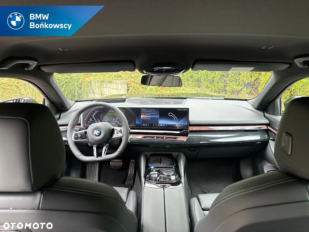 BMW Seria 5 520d mHEV M Sport - 14