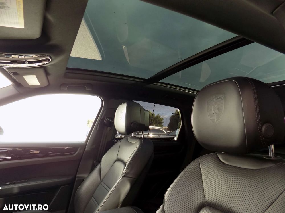 Porsche Cayenne Standard - 14