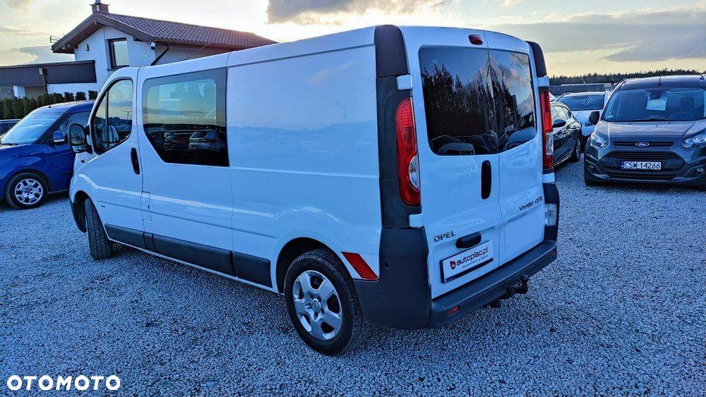 Opel Vivaro - 4