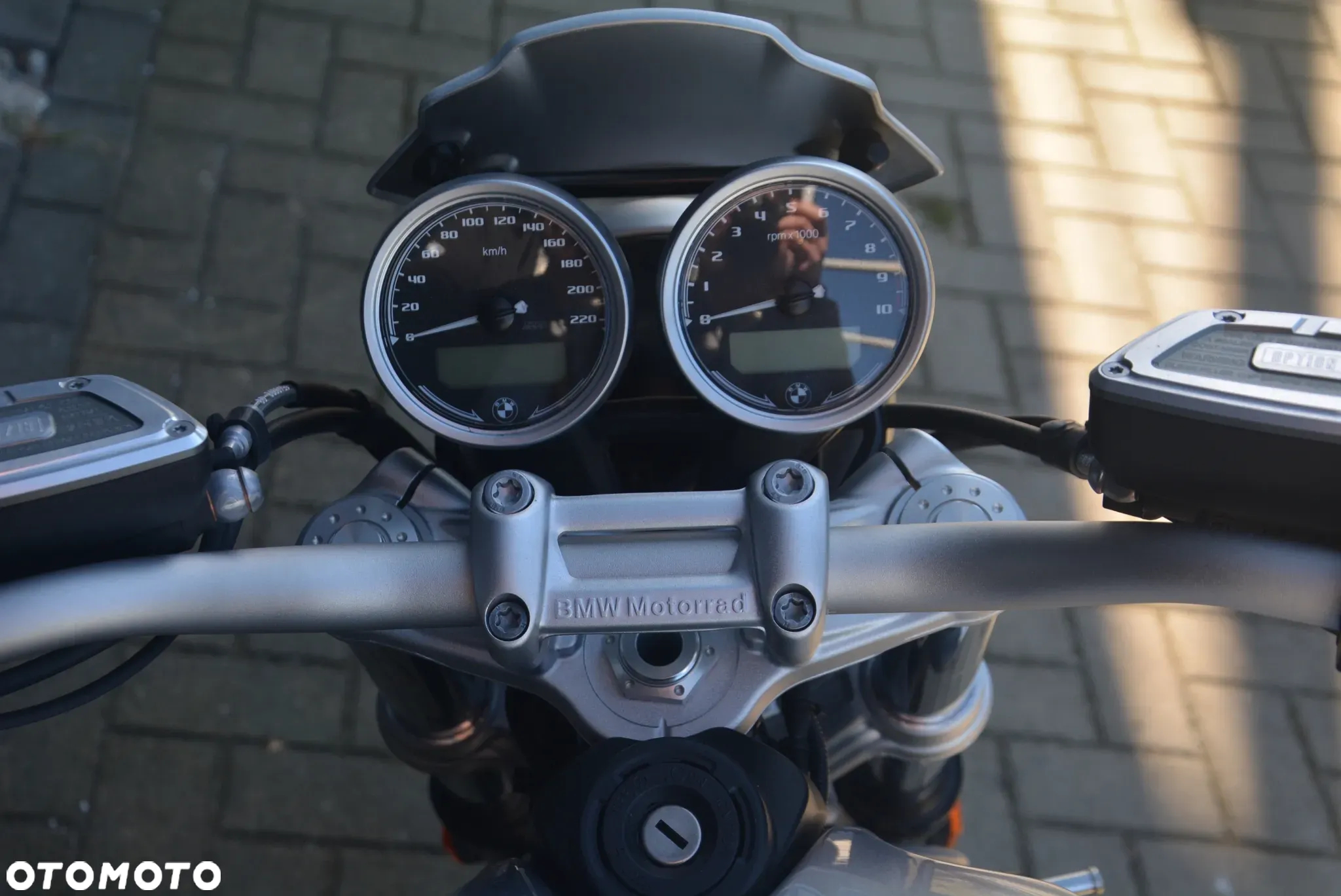 BMW R - 18